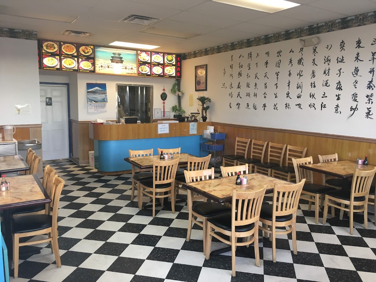 Mr. Wok - Madisonville - Photo 2