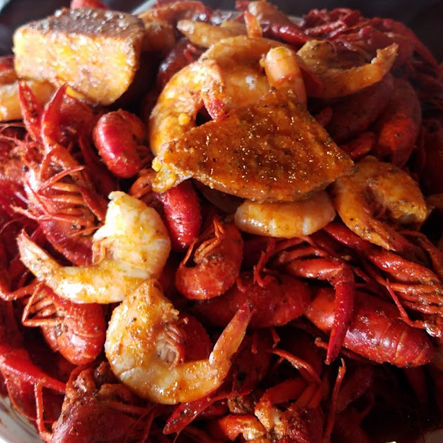 Boiled Crawfish Togo