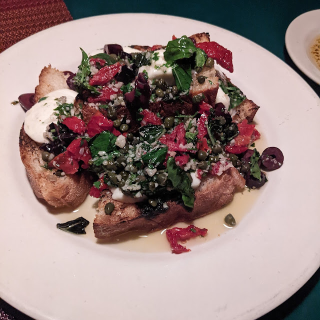 Bruschetta Con Mozzarella