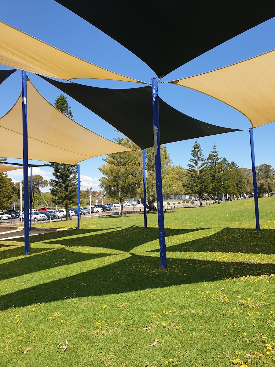 Coogee Beach Cafe - Photo 7