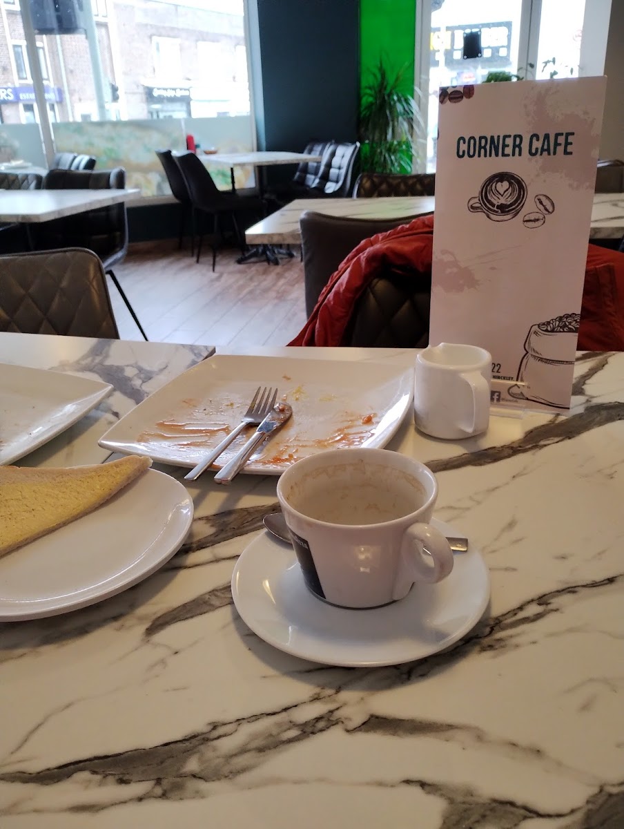 The Corner Cafe - Hinckley LE10 0JR - Photo 1
