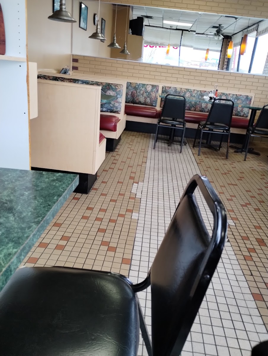Tom's Coney Cafe