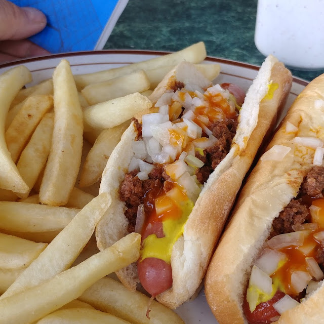 Hot Dog & Fries