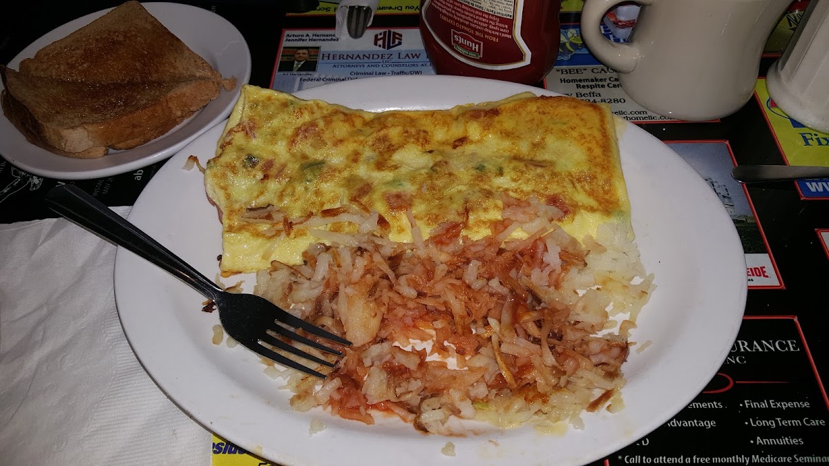 MEL'S. - Jefferson City - Photo 3