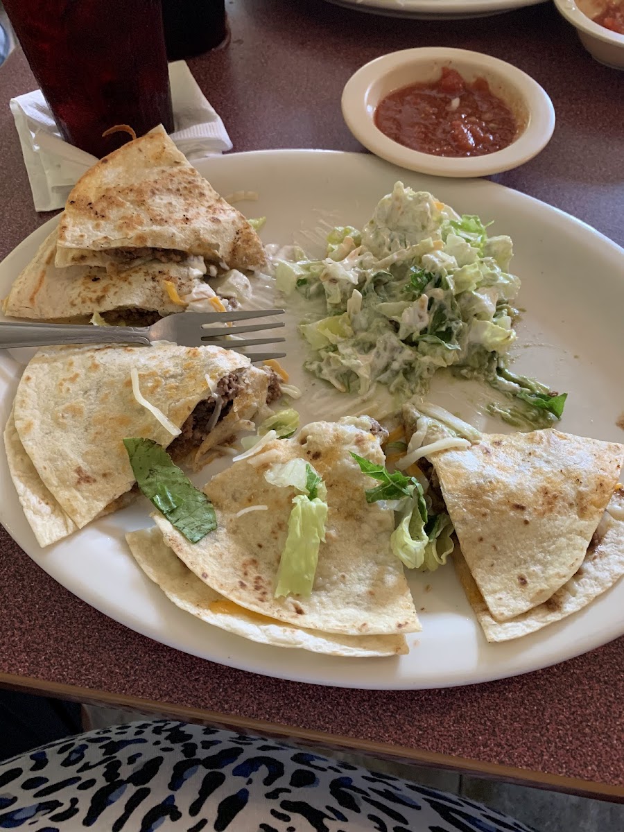 Gonzalez Mexican restaurant - Bernice - Photo 1