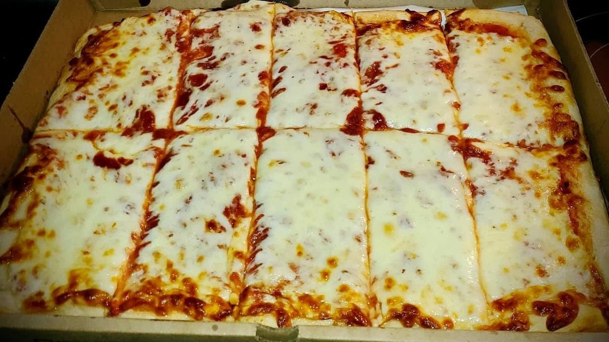 Eddies Pizza - Lake Ronkonkoma - Photo 8