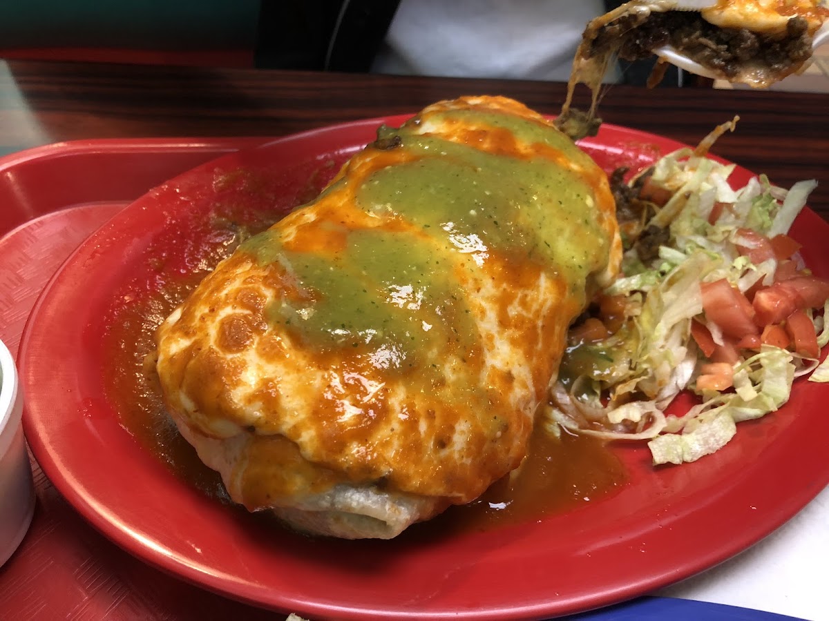 El Famous Burrito - Waukegan - Photo 5
