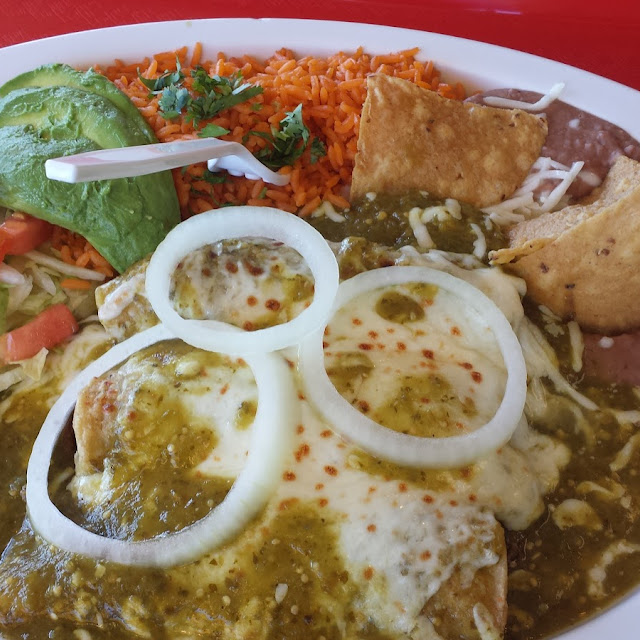 Steak Enchiladas w Green Sauce