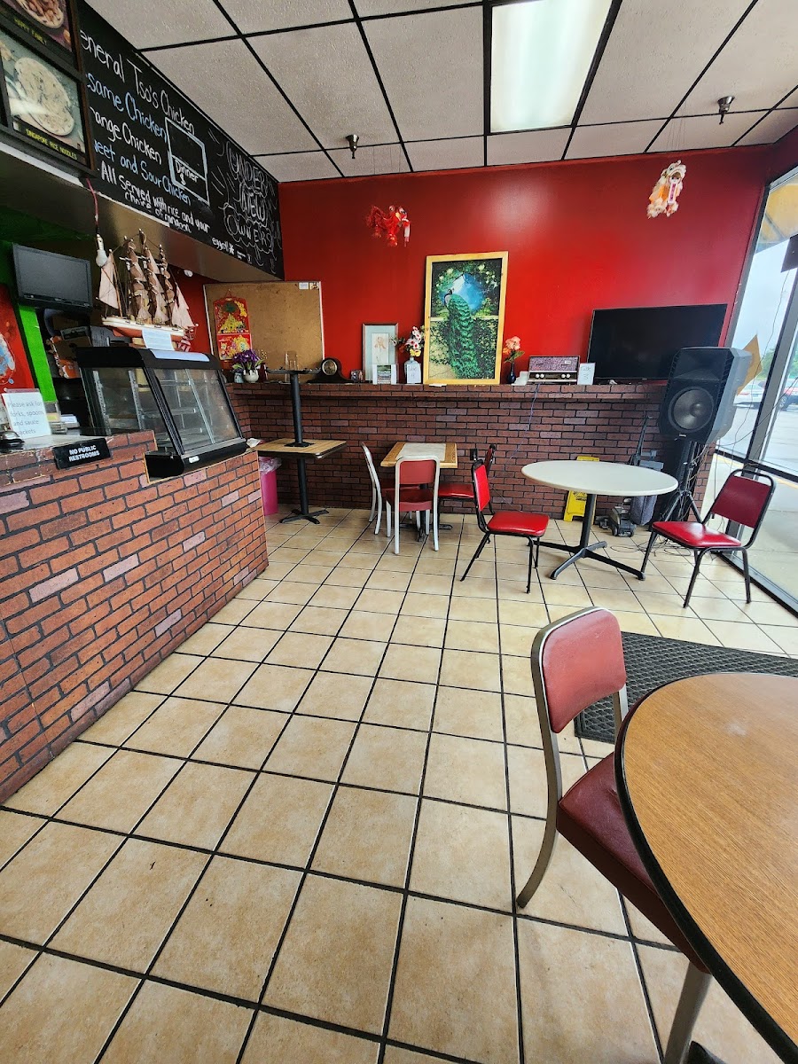 New China Chinese Restaurant - Big Rapids - Photo 1