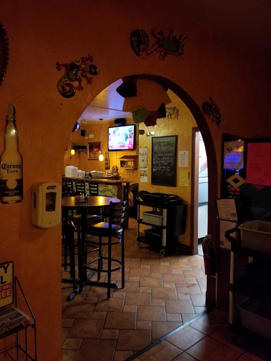 El Mariachi - Byrnes Mill - Photo 1
