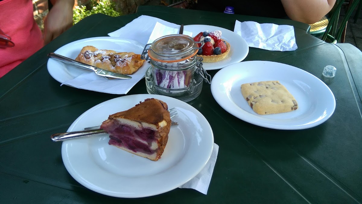 Cafe St Pierre - Canterbury CT1 2BG - Photo 7