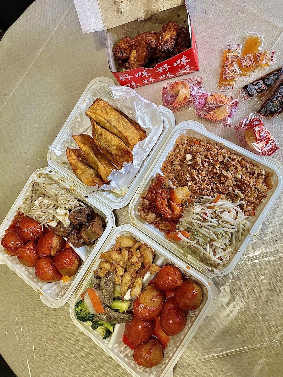 China king Restaurant - ON K0K 1H0 - Photo 1