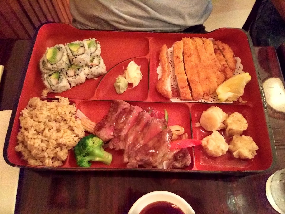 Sushi Ya - Sparta - Photo 8