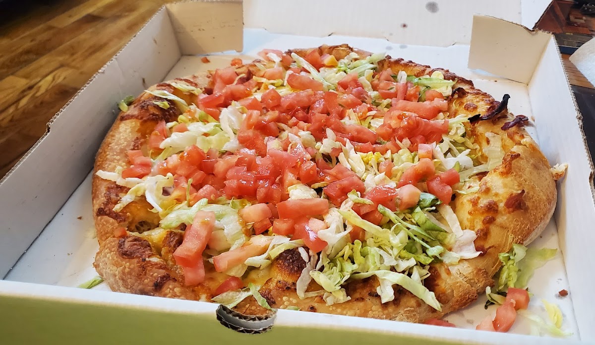 Main Street Pizza - Dimondale - Photo 4