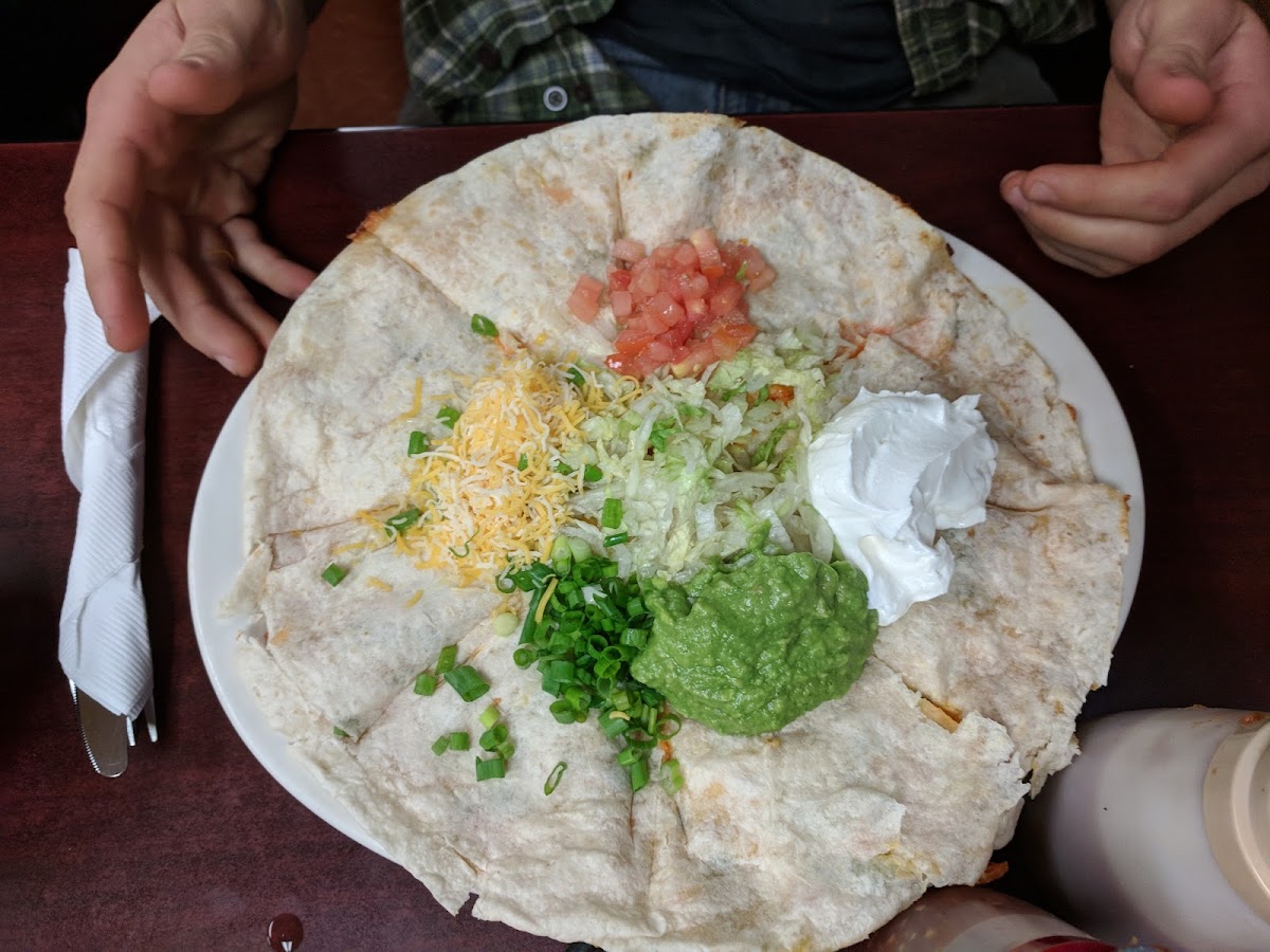 Gonzalez Mexican Restaurant - Willow Creek - Photo 3