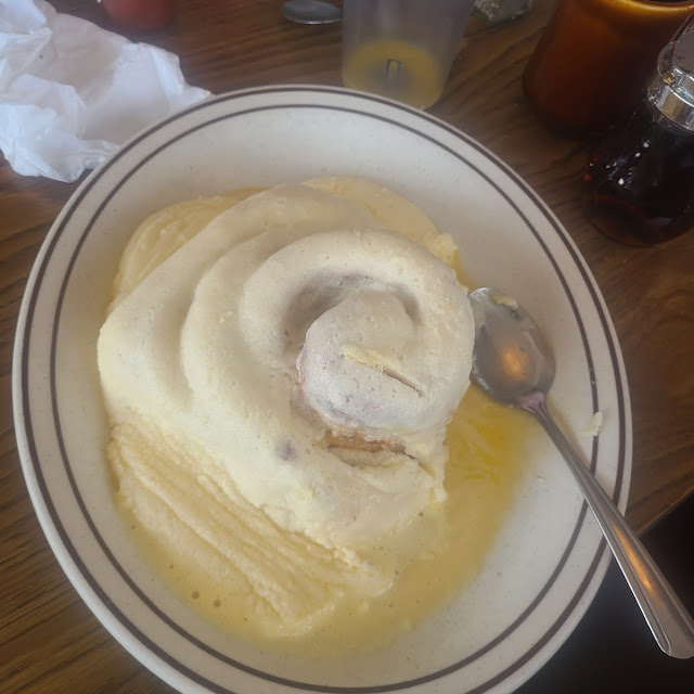 Cinnamon Roll