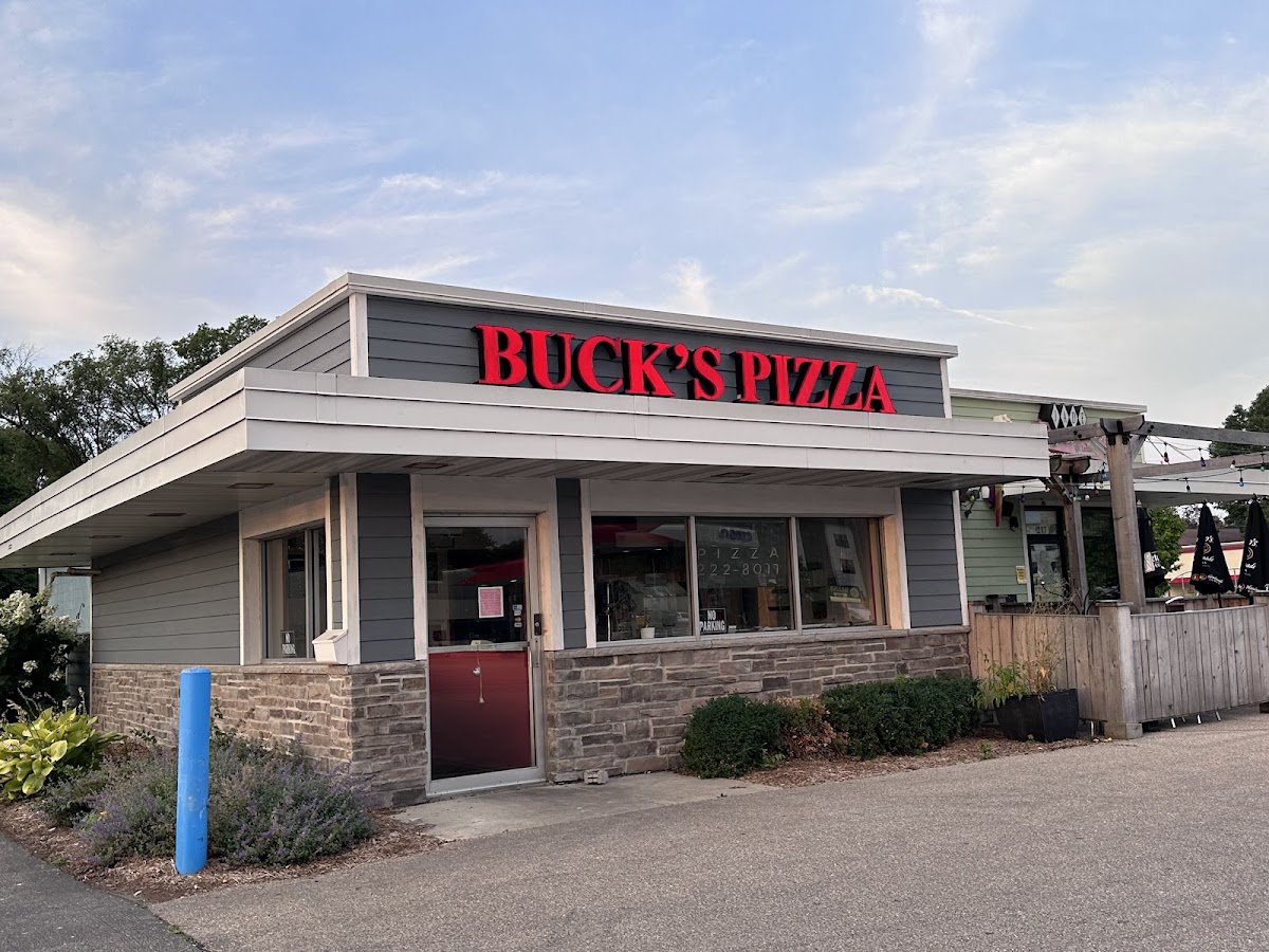 Buck's Pizza - Madison