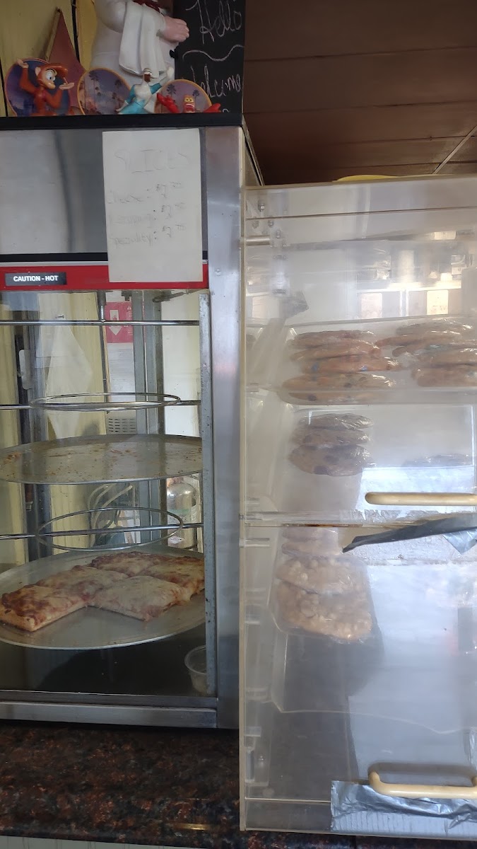 Mr. Pizza - Auburn - Photo 7