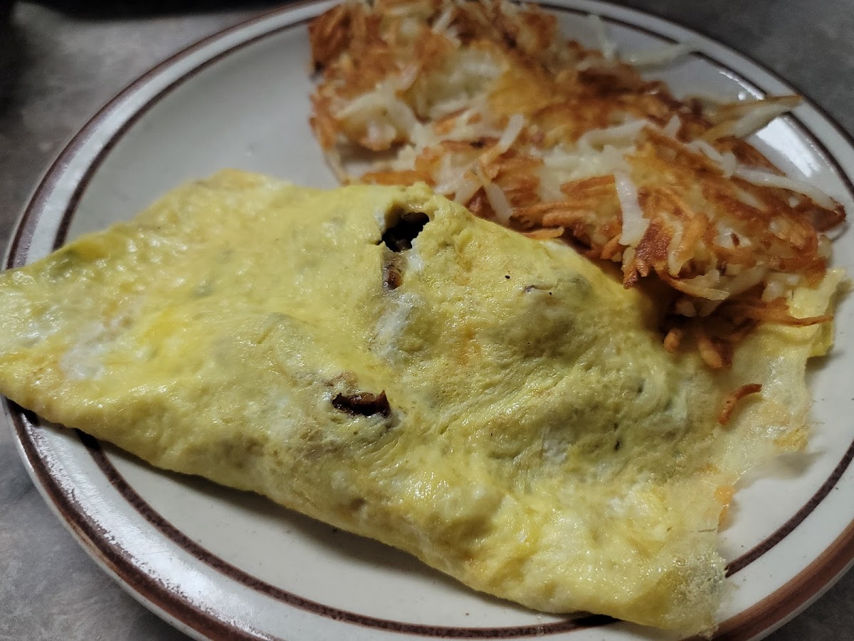 Billy's Miracle Hills Cafe - Photo 9