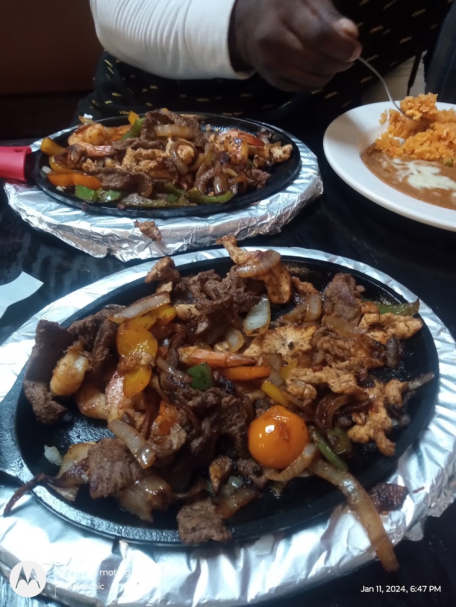 Mariachis Mexican Grill - Lovington - Photo 8