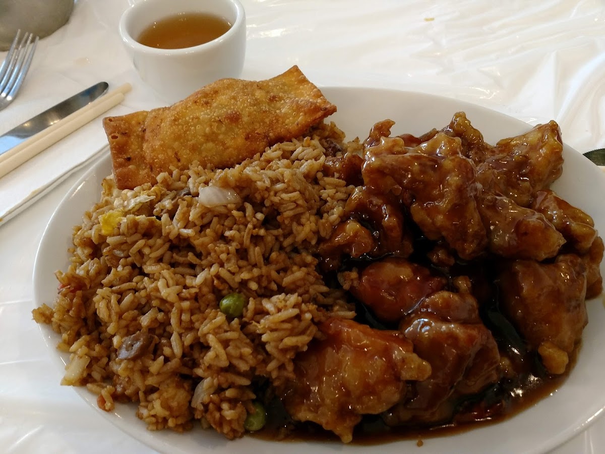 Restaurant Kam Shing Van Horne - Photo 8