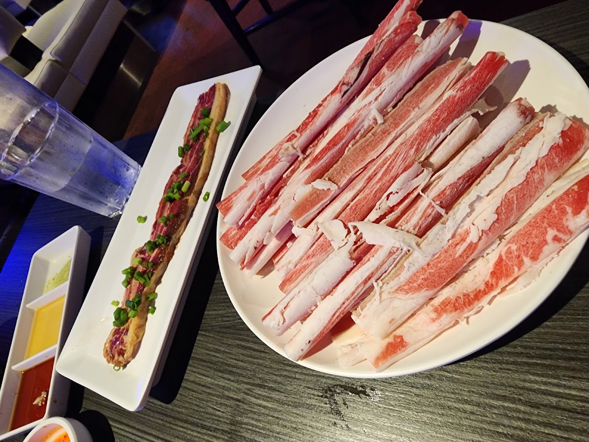 Gen Korean BBQ House - Portland - Photo 3