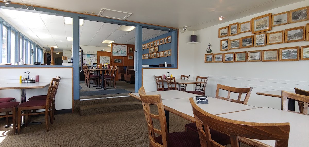 Lighthouse Restaurant - Haines
