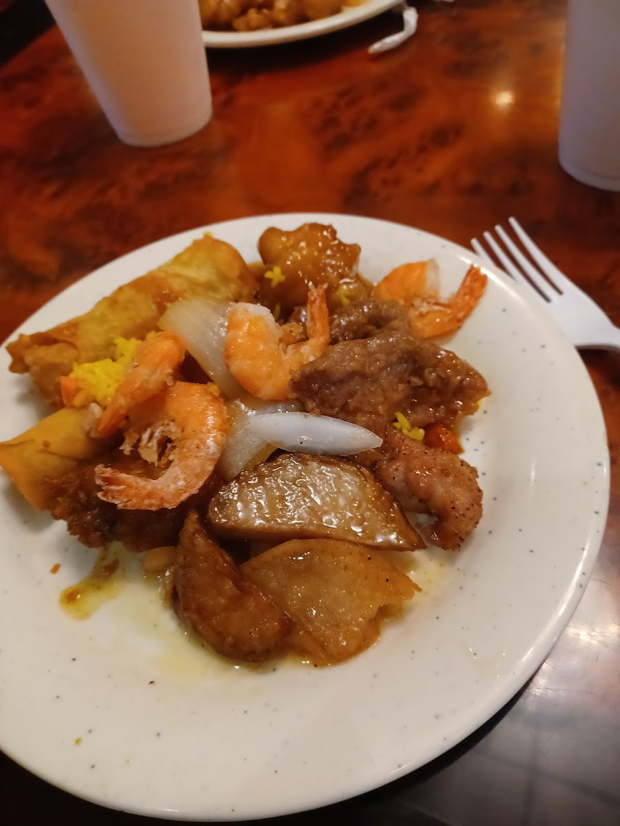 New Hong Kong Restaurant - Thomasville - Photo 2