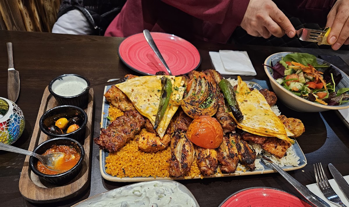 Turknazz Restaurant Sutton Coldfield - Photo 3