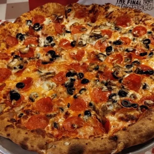 18 Pepperoni Pizza