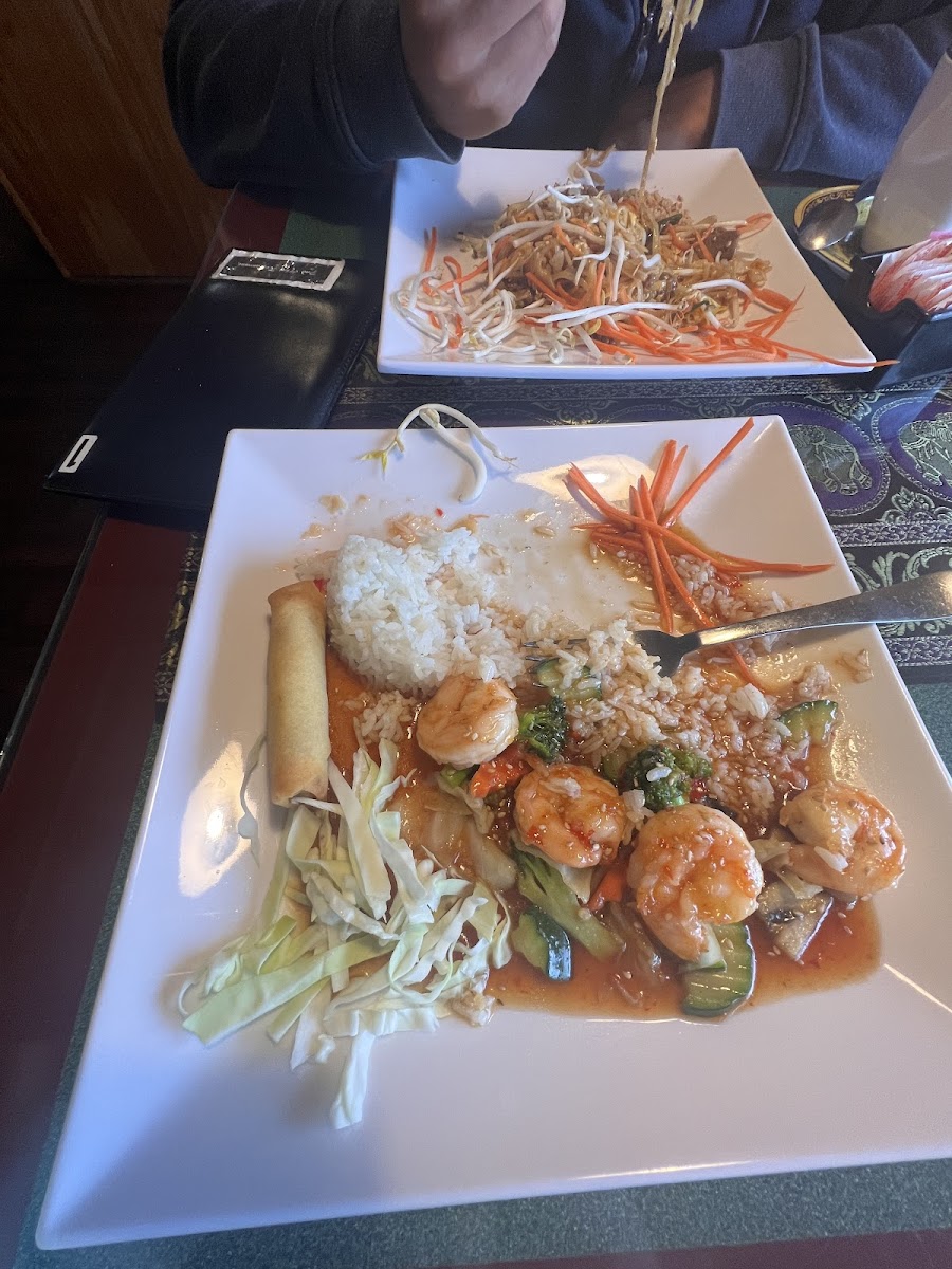 Pad Thai - Neosho - Photo 3