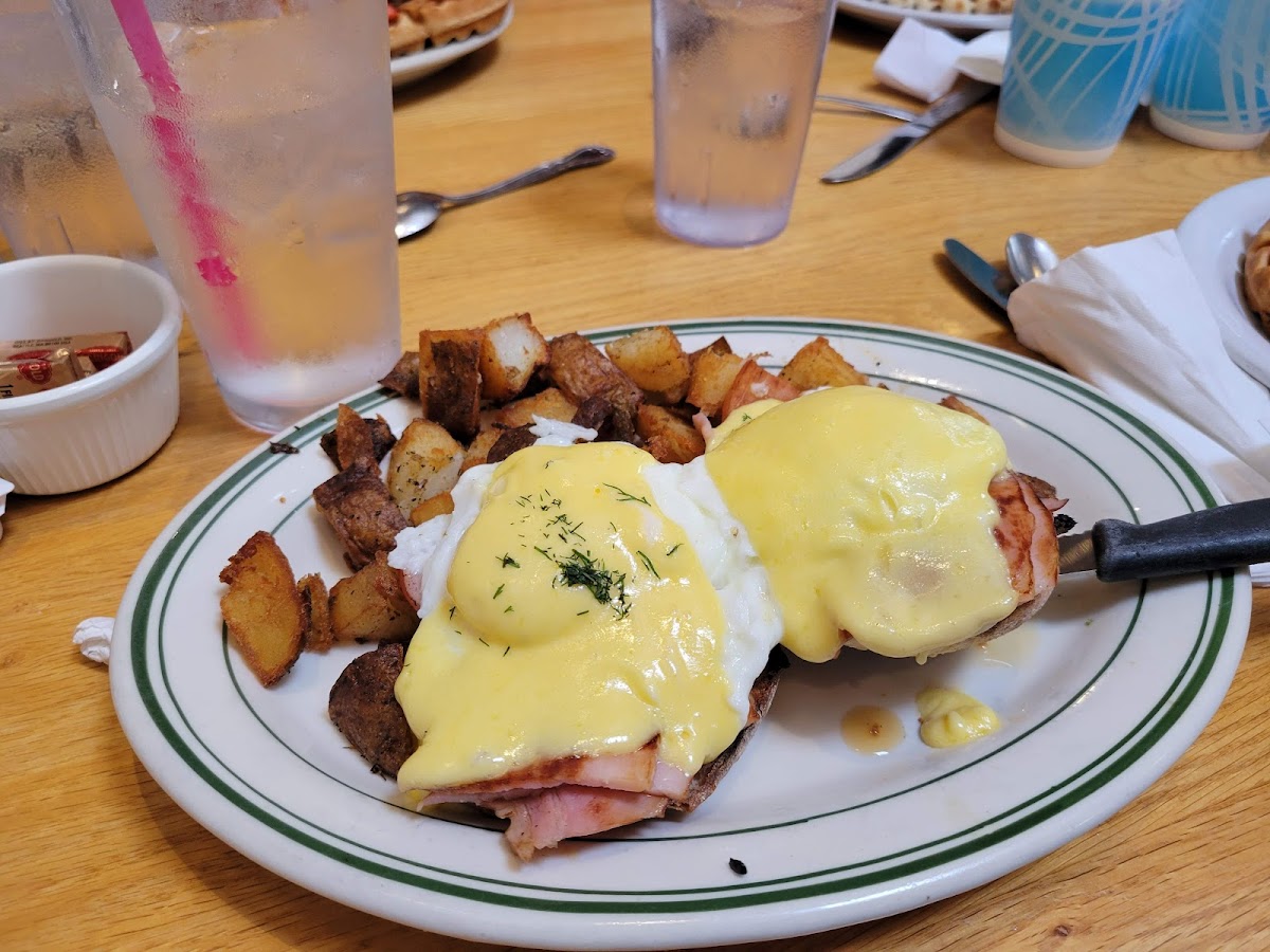 Dulin's Village Cafe - Photo 1