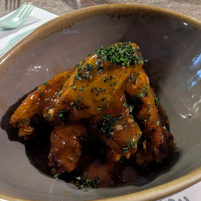 Hot and Spicy Chicken Wings