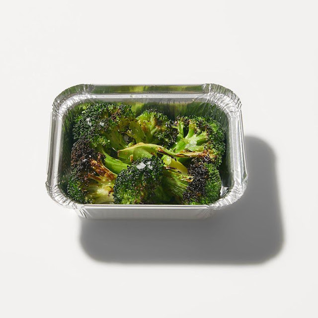 Charred Broccoli with Lemon Large Side