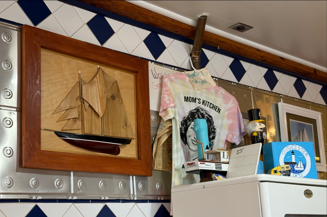 Mom's Kitchen - Gloucester - Photo 3