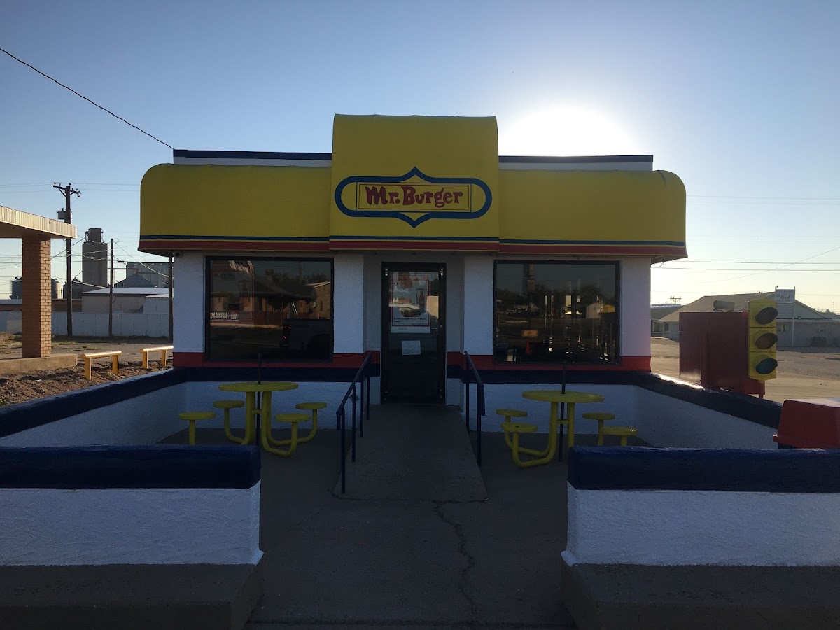 Mr Burger - Dimmitt - Photo 9