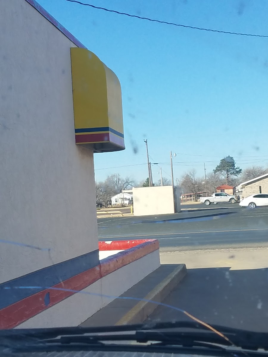 Mr Burger - Dimmitt - Photo 3
