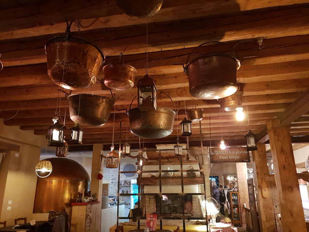 Pizzeria al Tajer - Photo 8