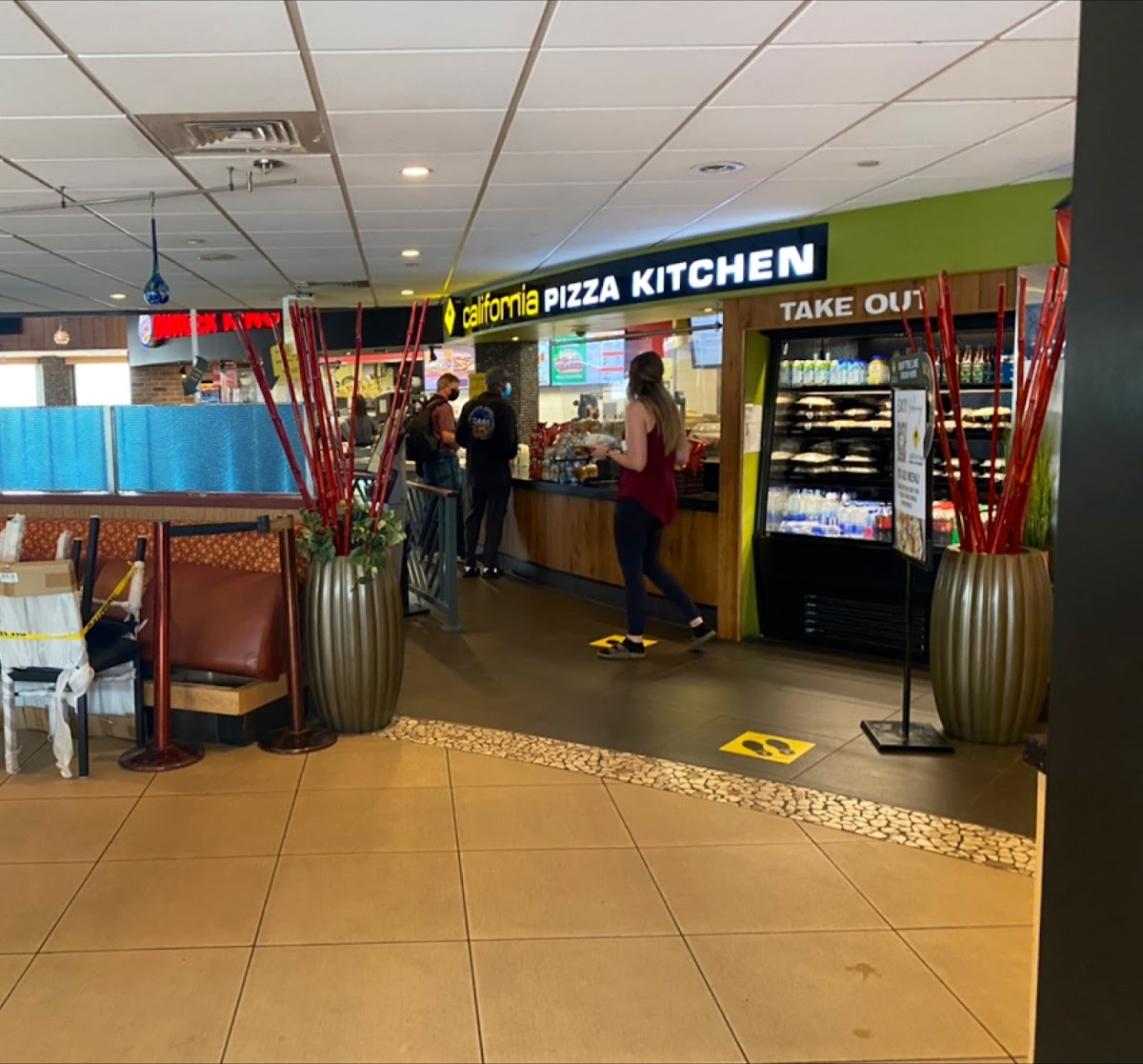 California Pizza Kitchen - Kahului - Photo 6