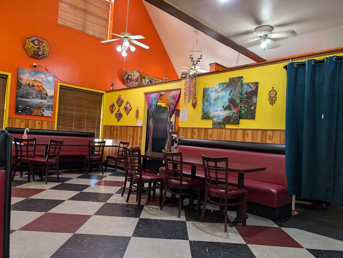 Tandoori Express - Photo 3