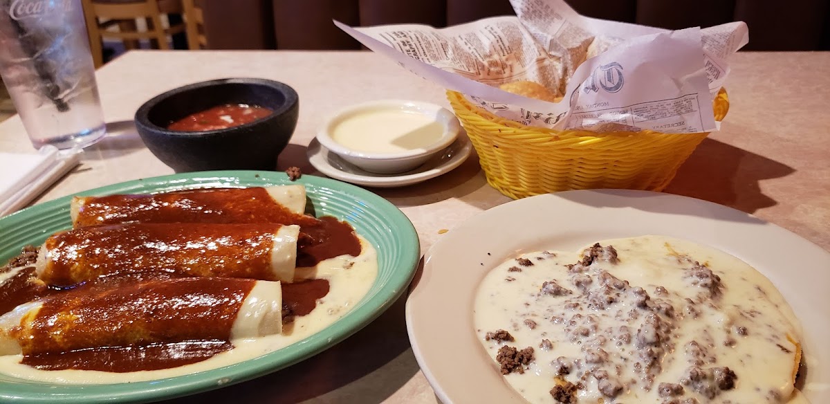 El Sombrero - Gainesville - Photo 1