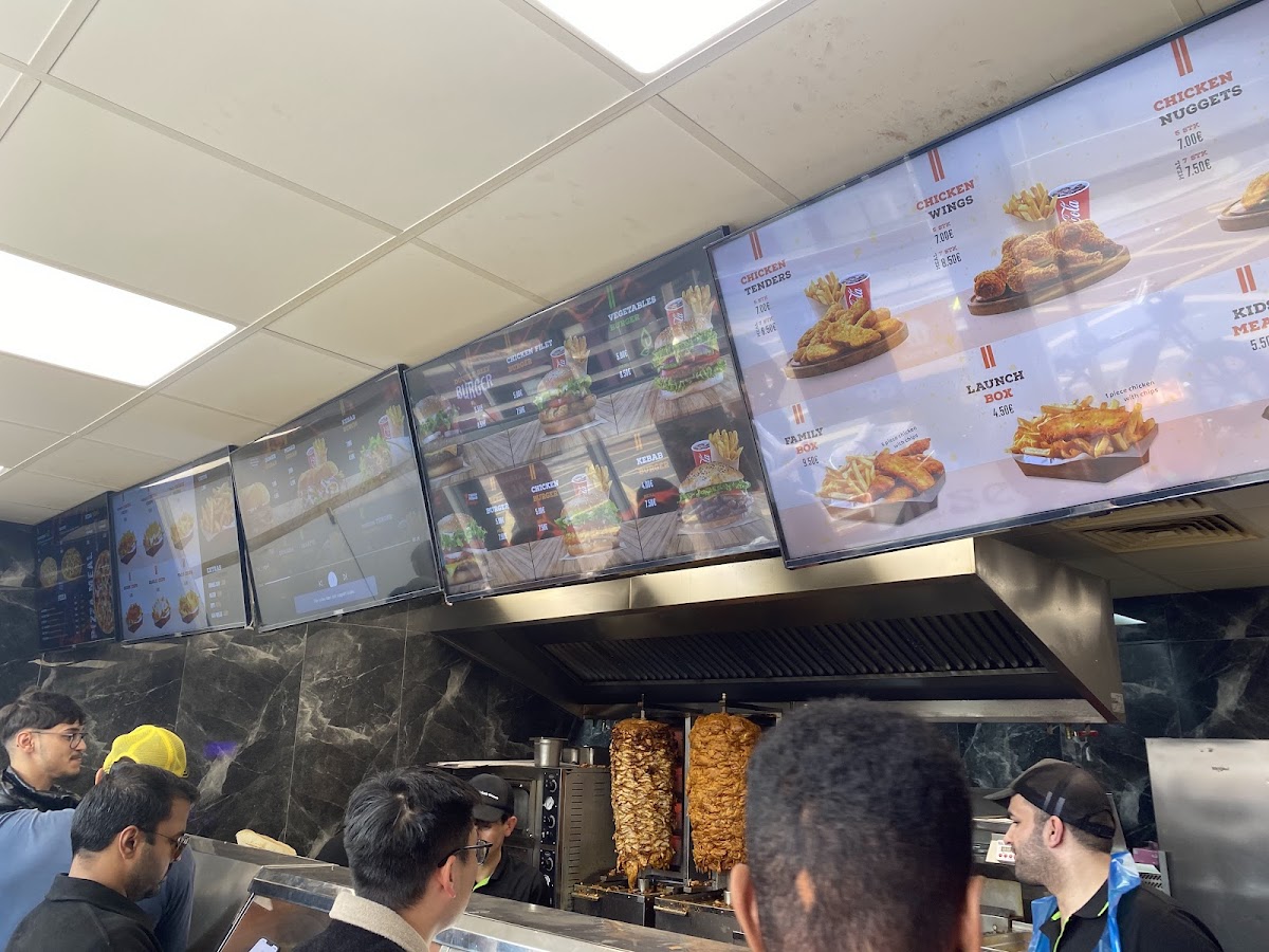 Turkish Kebab House - Photo 4