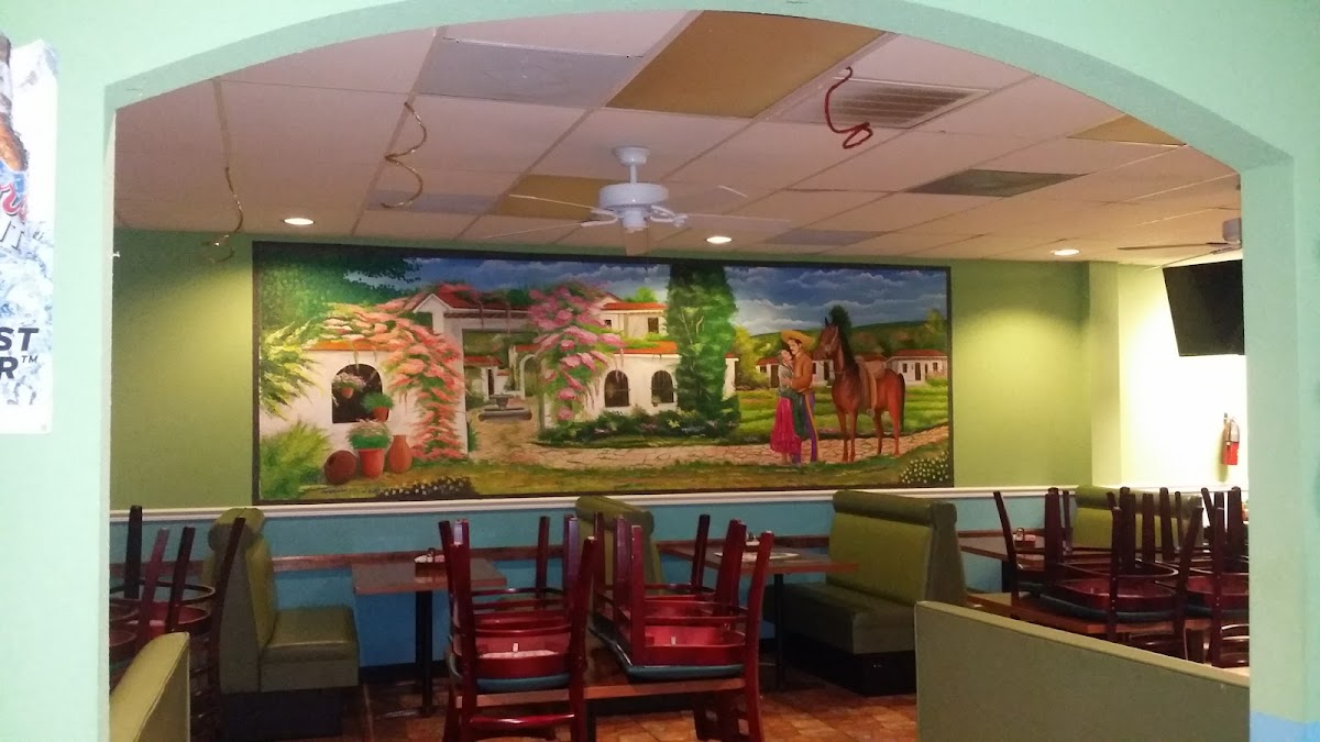 Los 3 Ranchitos - Tomball - Photo 3