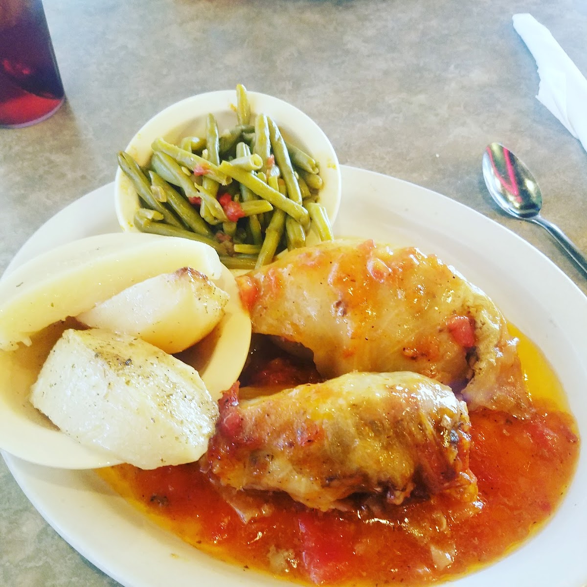 Skyland Family Restaurant - Photo 1