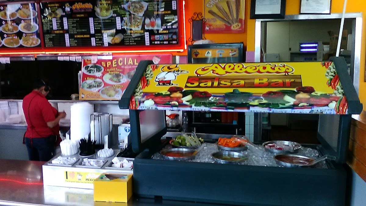 Alberto's Mexican Food - Riverside - Photo 3