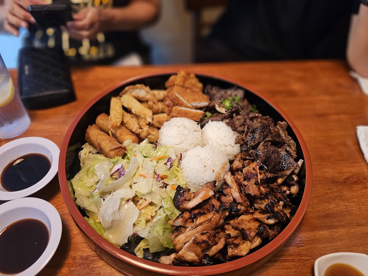 Happy teriyaki and rolls - Photo 4