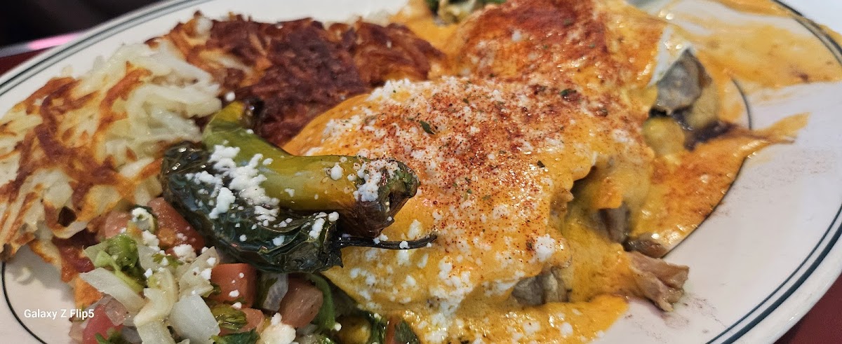 Hogan's Cafe Deluxe - Photo 2