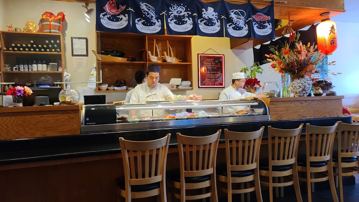 Sakana Sushi - Carrollton - Photo 7