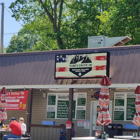 Tom's Drive-In - Pulaski