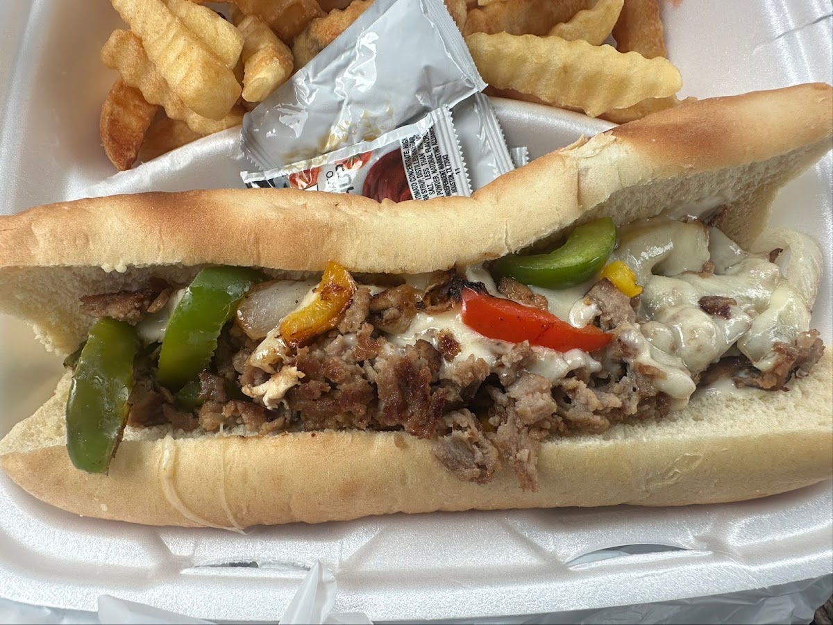 Tom's Drive-In - Pulaski - Photo 5